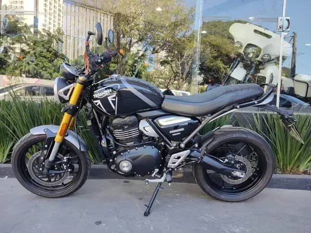Triumph Speed 400 ABS