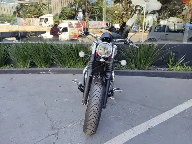 Triumph Bonneville Speedmaster ABS