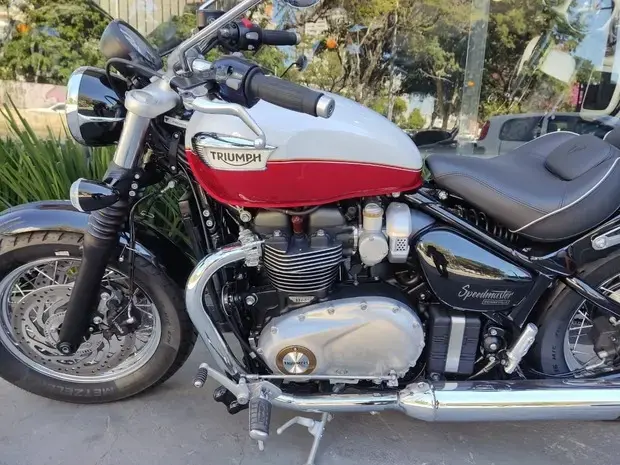 Triumph Bonneville Speedmaster ABS