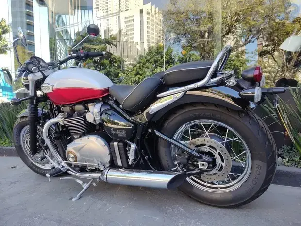 Triumph Bonneville Speedmaster ABS