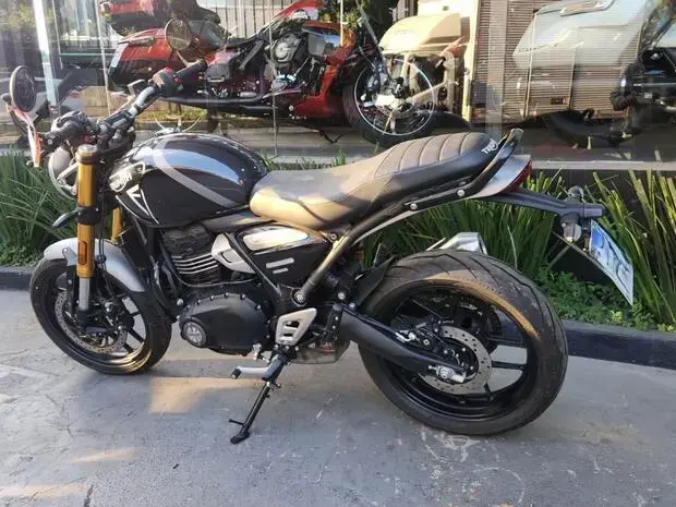 Triumph Speed 400 ABS
