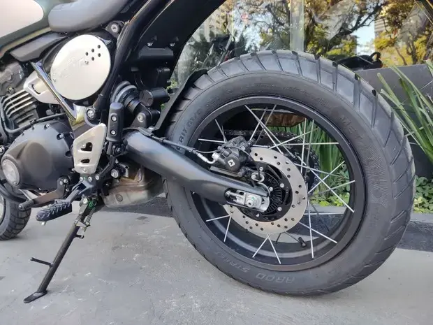 Triumph Scrambler 400 XC ABS