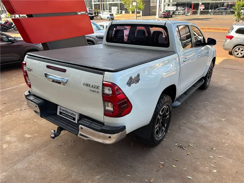 galeria HILUX