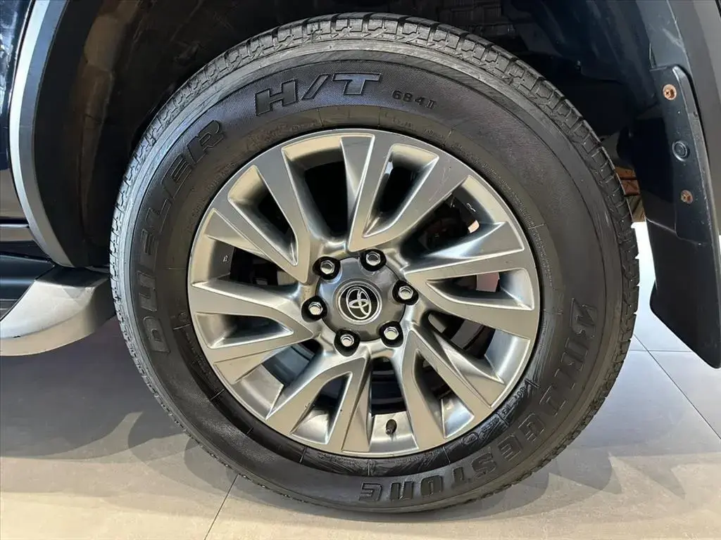 galeria HILUX SW4