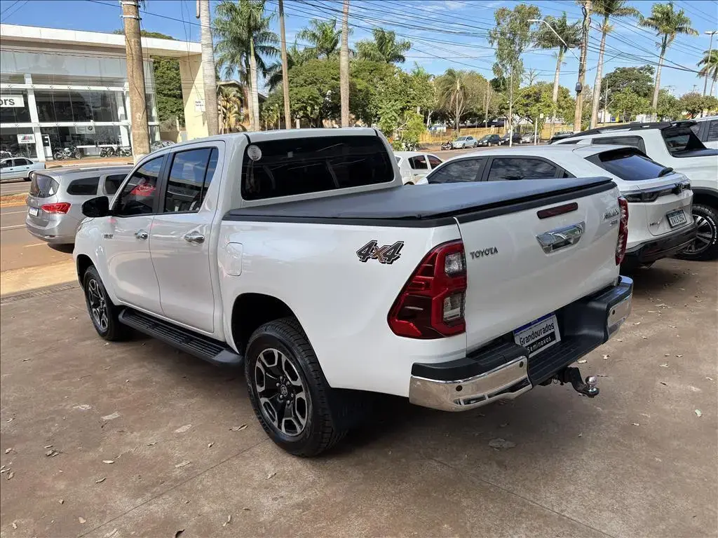 galeria HILUX