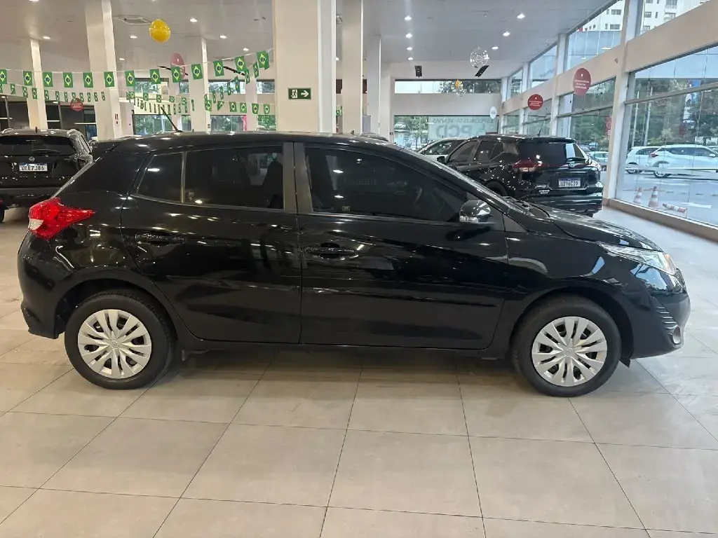 galeria YARIS