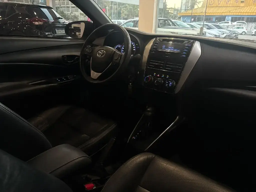 galeria YARIS