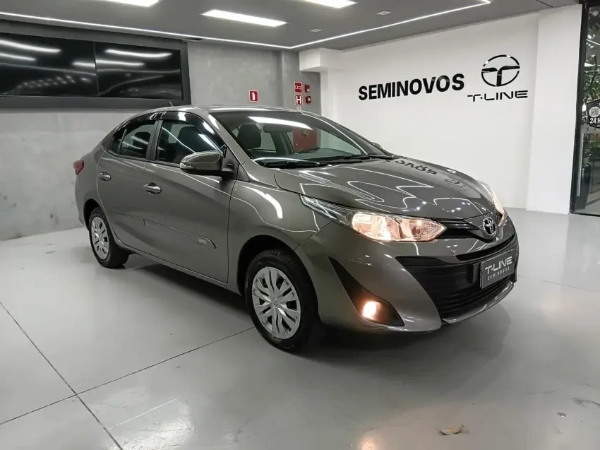 galeria YARIS