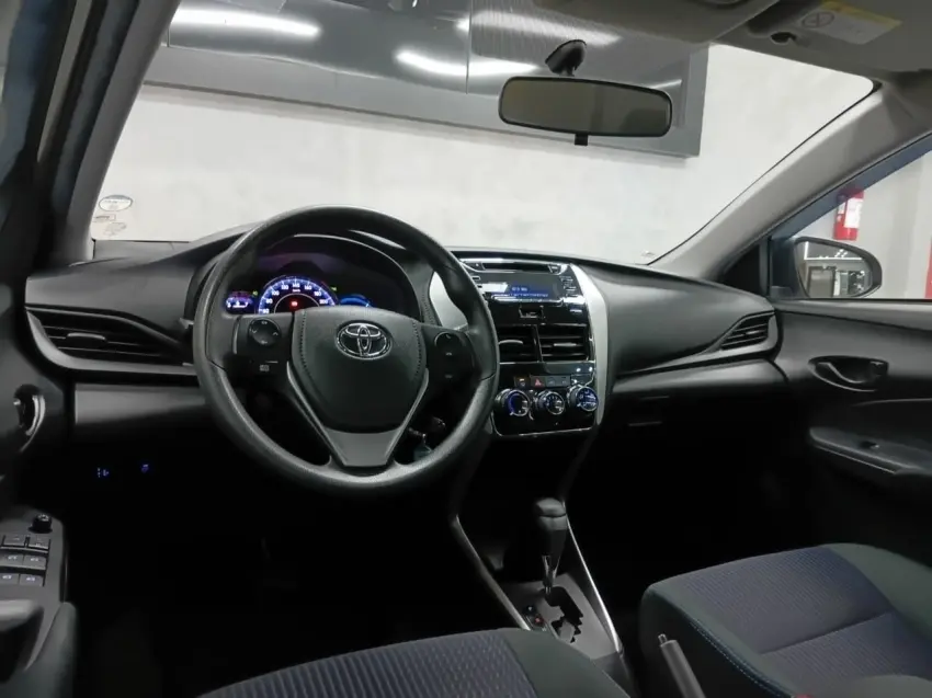 galeria YARIS