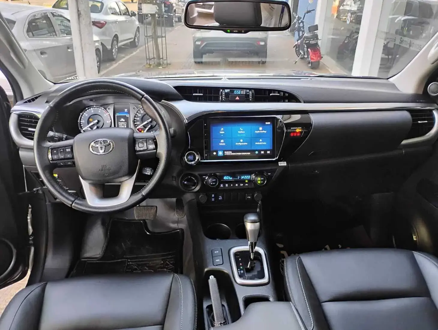 galeria HILUX