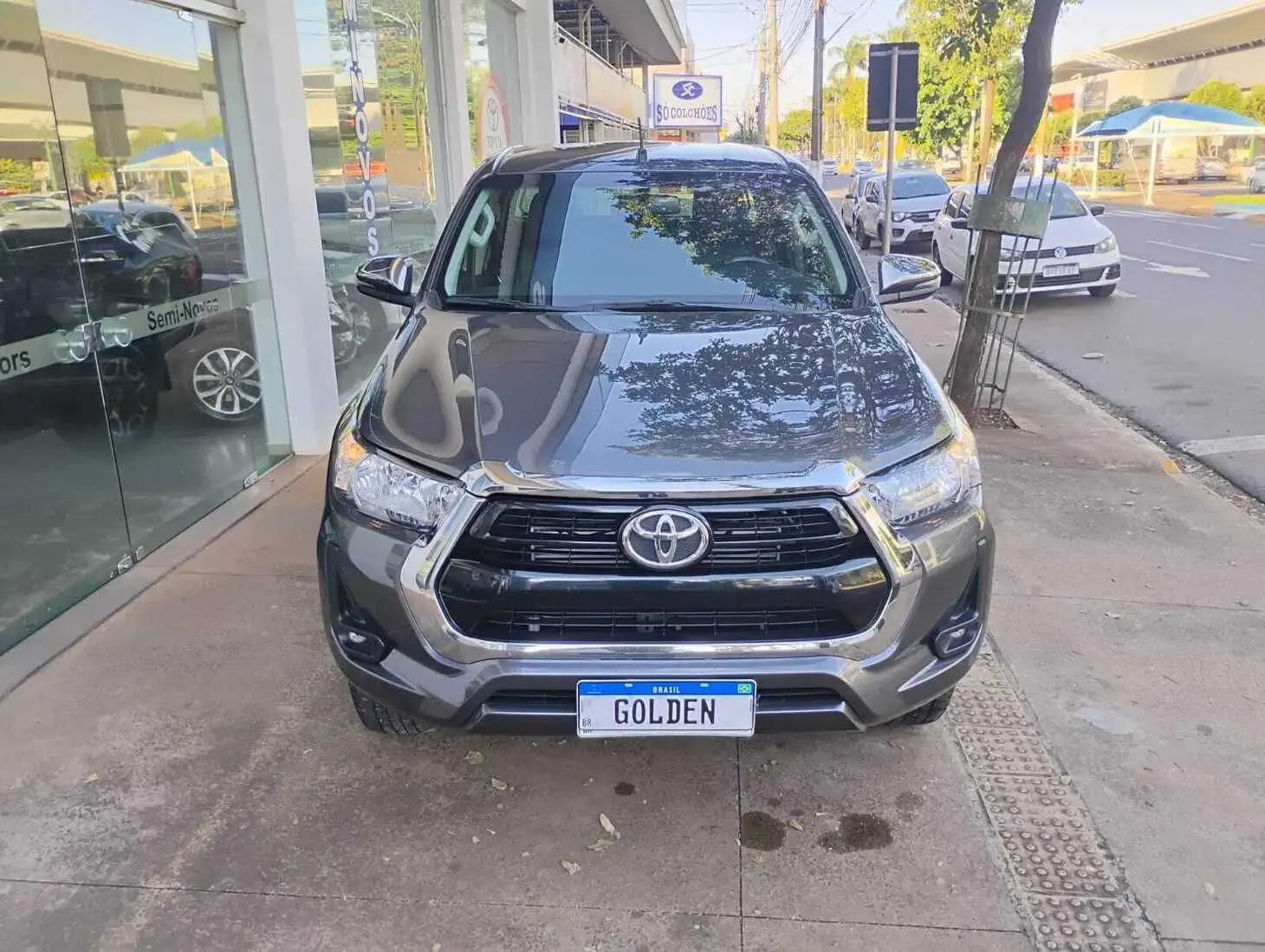 galeria HILUX