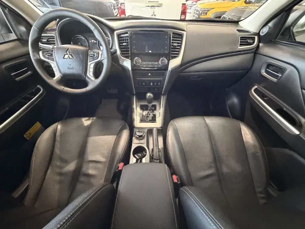galeria L200 TRITON