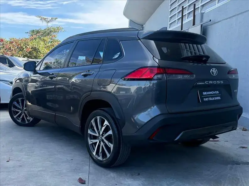 galeria COROLLA CROSS