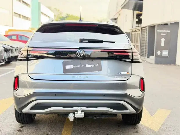 Volkswagen NIVUS 1.0 200 TSI TOTAL FLEX HIGHLINE AUTOMÁTICO
