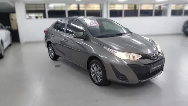 Toyota YARIS 1.5 16V FLEX SEDAN XL PLUS CONNECT MULTIDRIVE