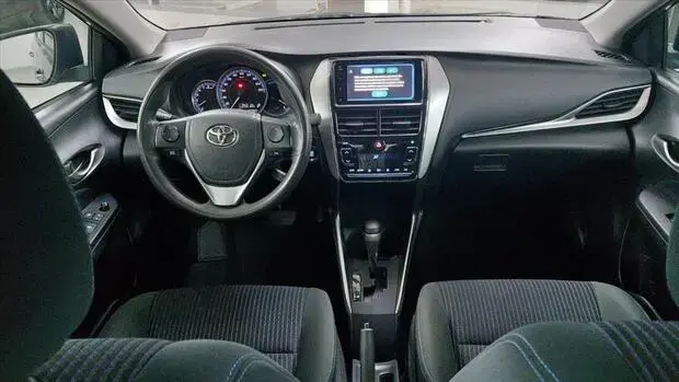 Toyota YARIS 1.5 16V FLEX SEDAN XL PLUS CONNECT MULTIDRIVE