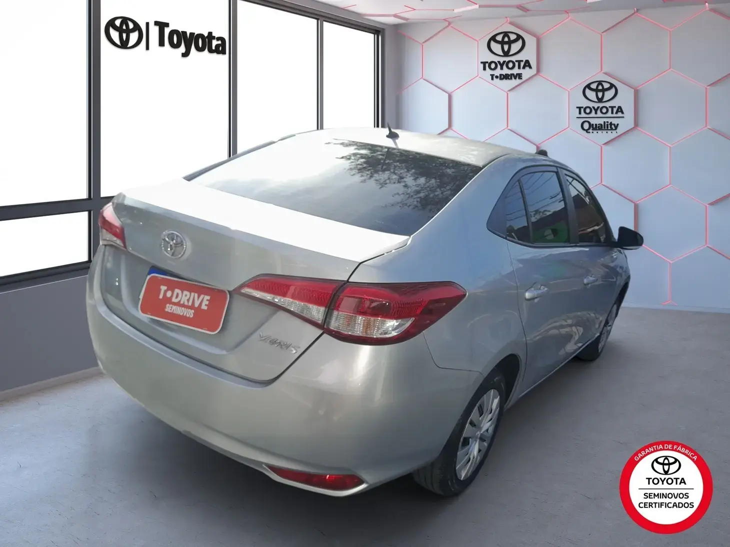 galeria Yaris Sedan