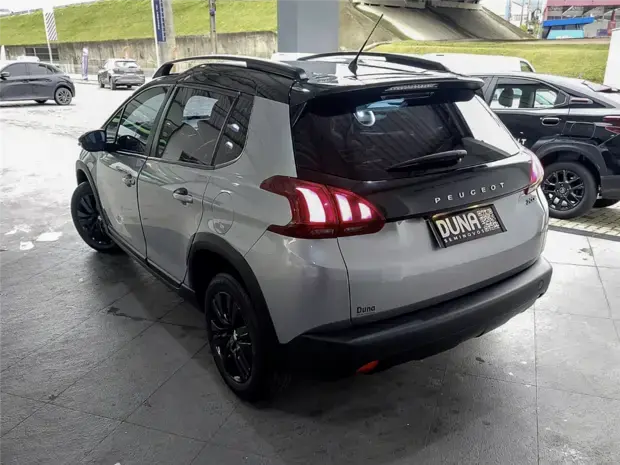 Peugeot 2008 1.6 16V FLEX STYLE 4P AUTOMÁTICO