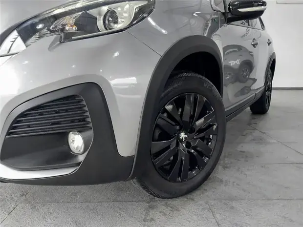 Peugeot 2008 1.6 16V FLEX STYLE 4P AUTOMÁTICO