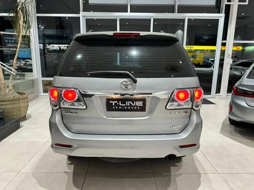 galeria HILUX SW4