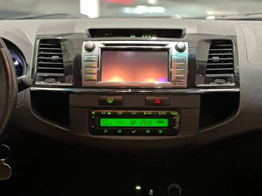 galeria HILUX SW4