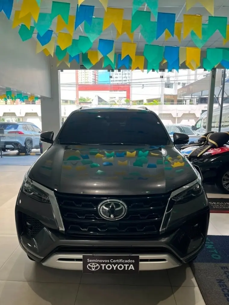galeria HILUX SW4
