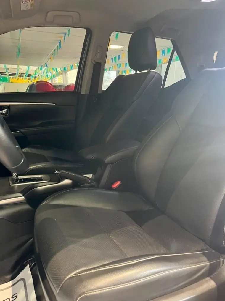 galeria HILUX SW4