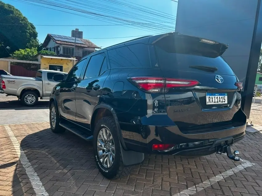 galeria HILUX SW4