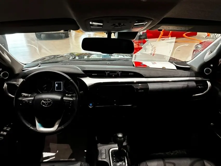 galeria HILUX