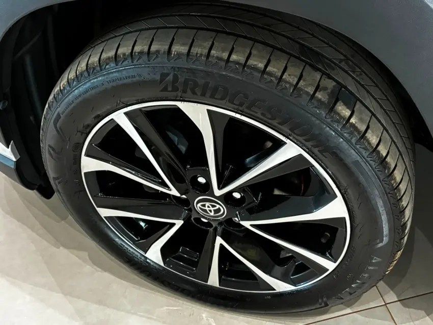 galeria COROLLA CROSS