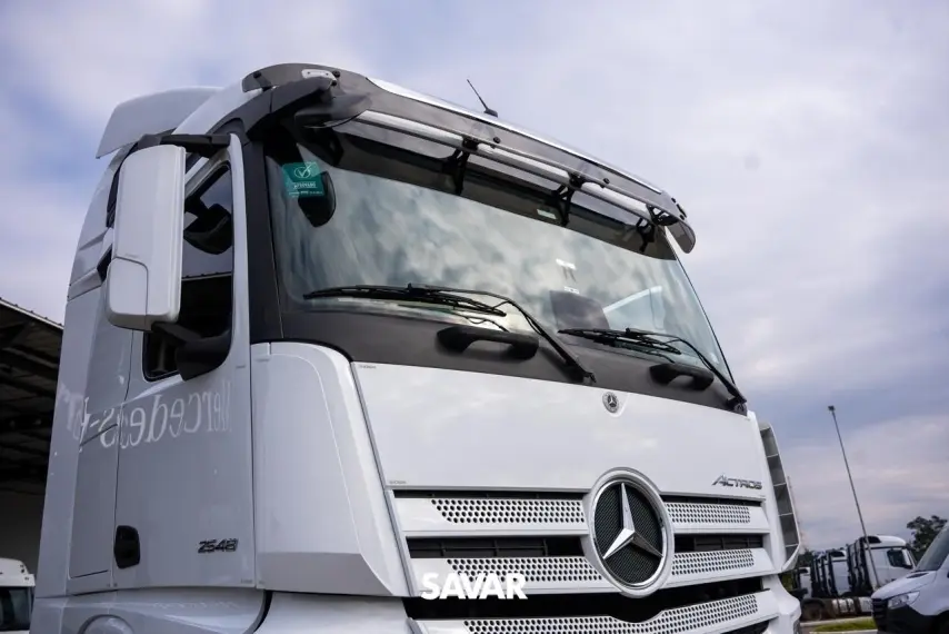 galeria Actros 2548