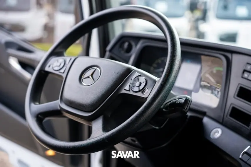 galeria Actros 2548