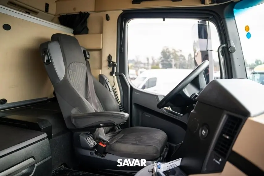 galeria Actros 2548
