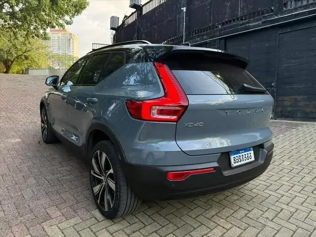 Volvo XC40 P8 RECHARGE ELECTRIC BEV PURE AWD