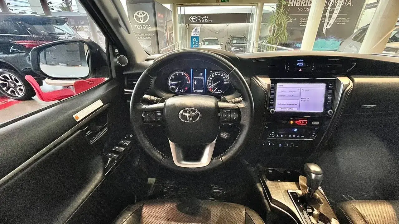 galeria HILUX SRX 4X4 2.8