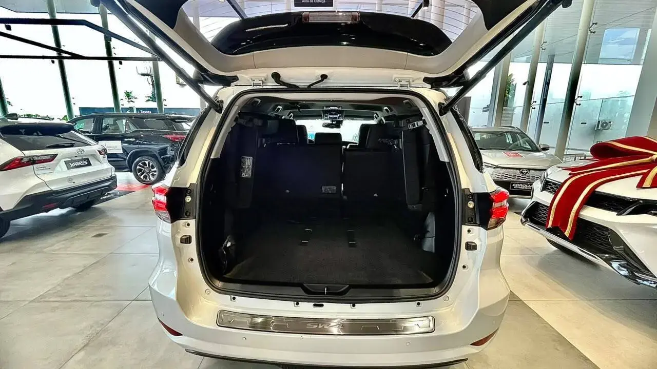 galeria HILUX SRX 4X4 2.8