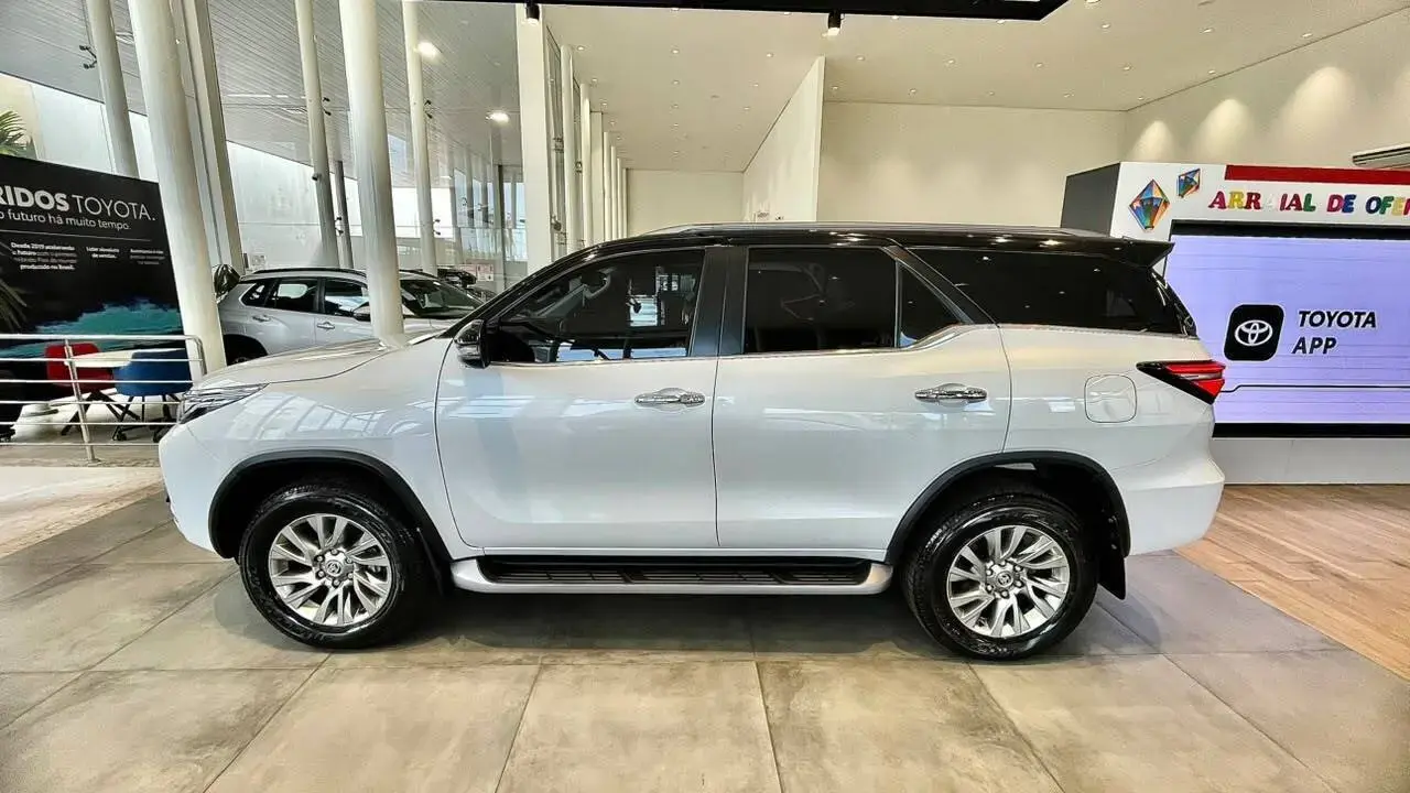 galeria HILUX SRX 4X4 2.8
