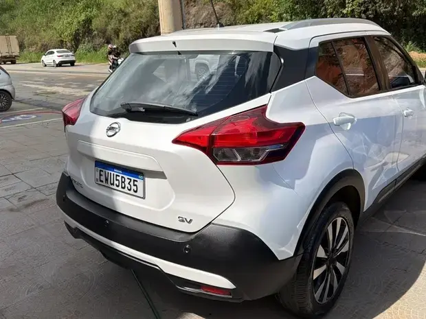 Nissan KICKS 1.6 16V FLEXSTART SV 4P XTRONIC