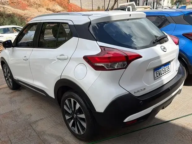Nissan KICKS 1.6 16V FLEXSTART SV 4P XTRONIC