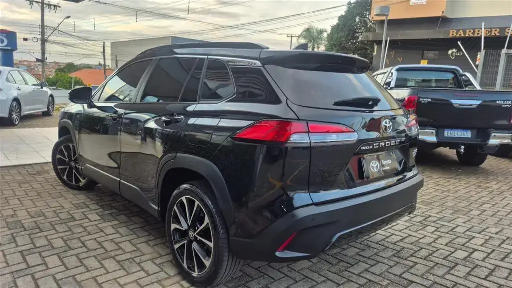 galeria COROLLA CROSS