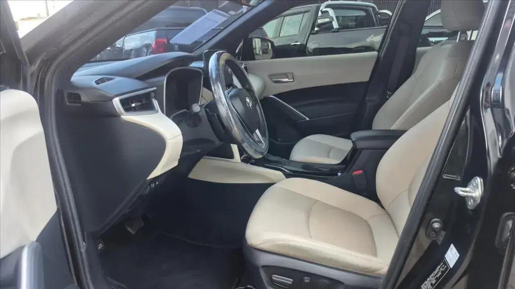 galeria COROLLA CROSS