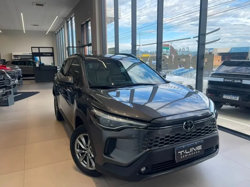 galeria COROLLA CROSS