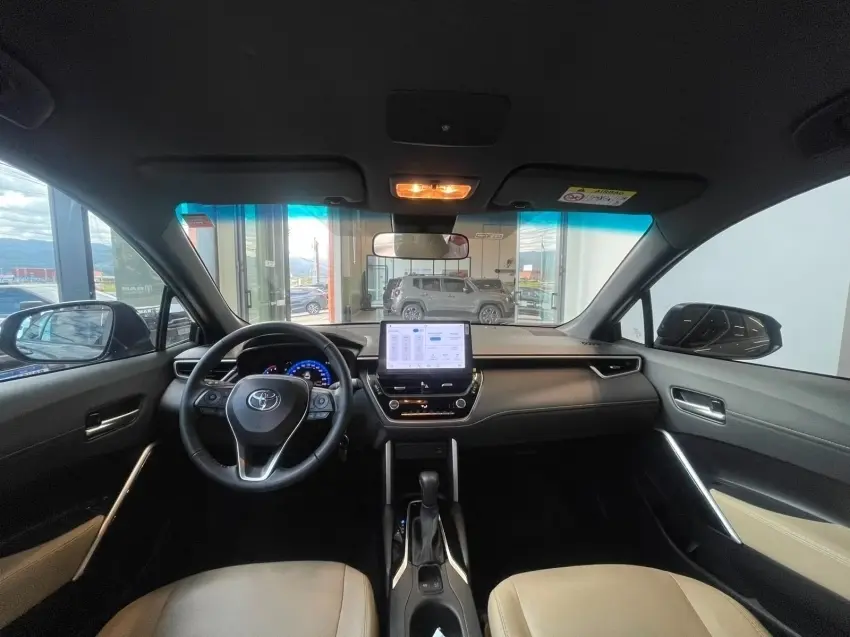galeria COROLLA CROSS