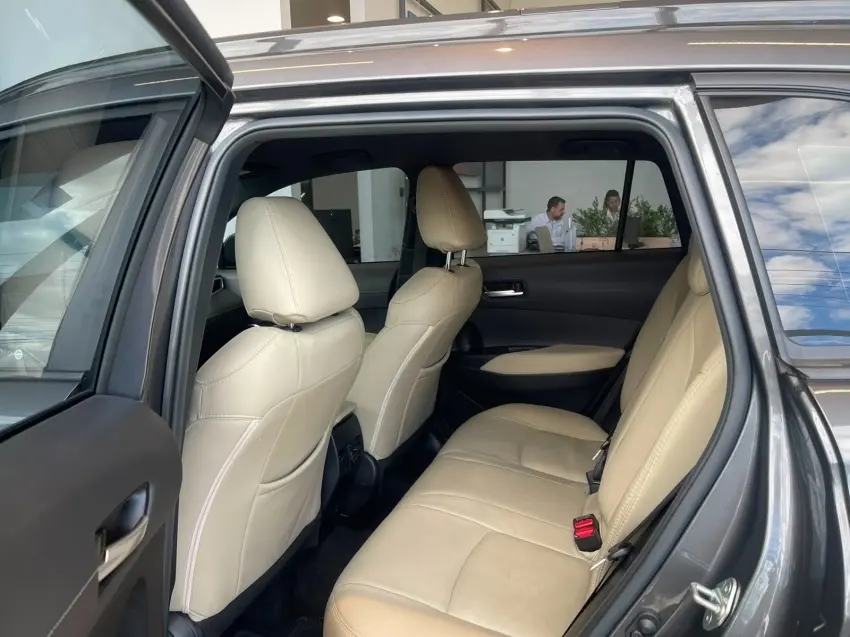 galeria COROLLA CROSS