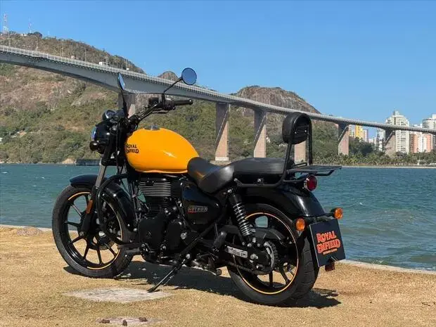 Royal Enfield METEOR 350 FIREBALL