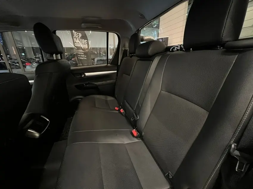 galeria HILUX
