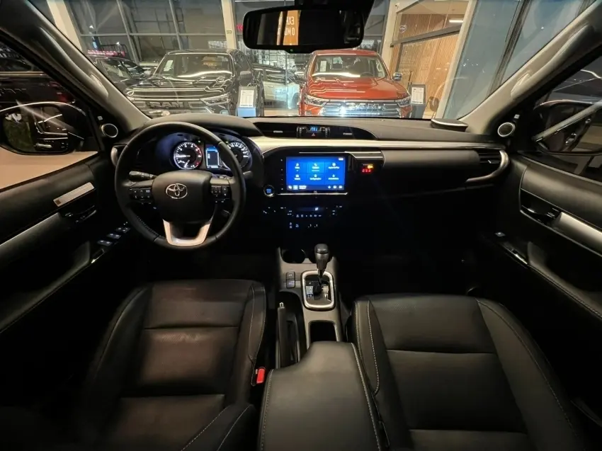 galeria HILUX