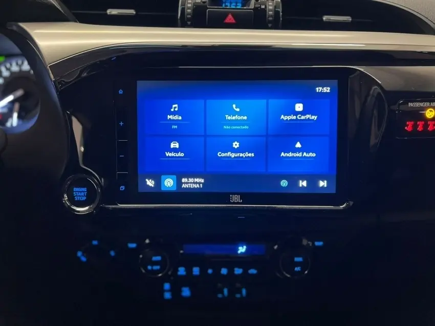galeria HILUX
