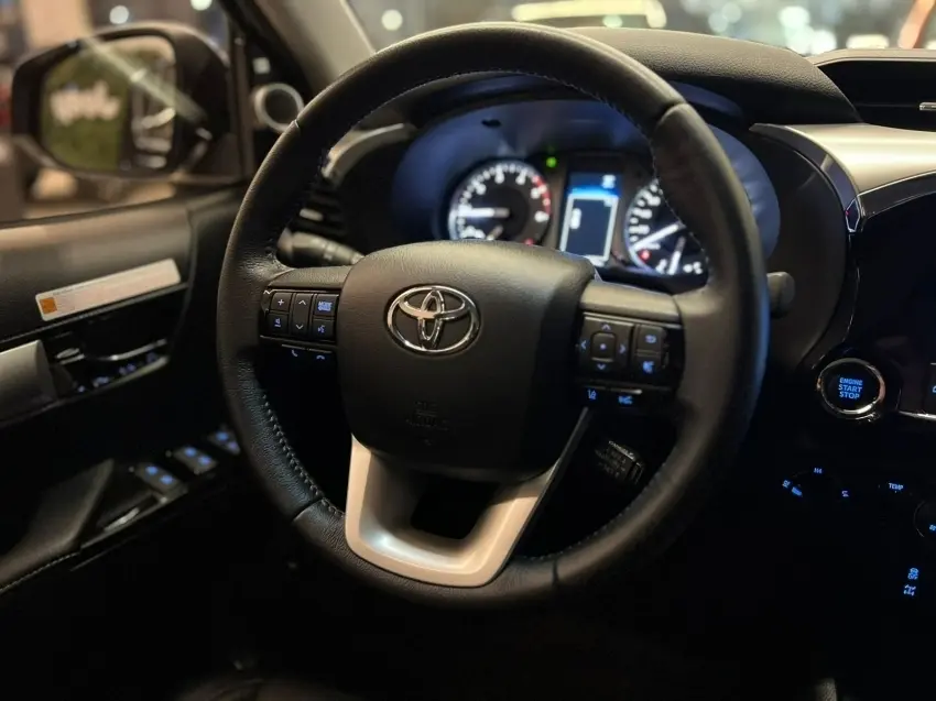 galeria HILUX