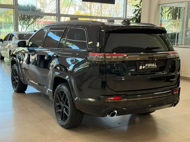 Jeep COMMANDER 2.0 HURRICANE 4 TURBO GASOLINA BLACKHAWK AT9